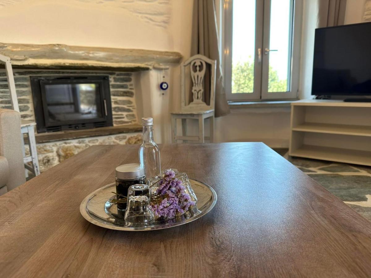 Richie'S Sea View Romantic Residences Ipsila Eksteriør billede